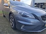 Volvo V40 2.0 D2 Momentum R line