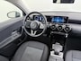 Mercedes-Benz A-klasse 180 Business Solution | Achteruitrij Camera | DAB+ Radio | Smartphone-Integratie | Klasse 3 Alarm Af-fabriek | Parkeersensoren achter