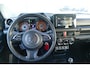 Suzuki Jimny 1.5 Stijl | 4x4 | Navi | 4 persoons | Camera | Cruise Control | Rijklaarprijs!