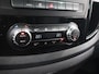 Mercedes-Benz Vito 114 CDI | Aut. | L2 Lang | Dubbele Cabine | Climate Control | Trekhaak 2500kg | Led Koplampen | Navigatie | Parkeercamera | Cruise Control | LM Velgen | Dakspoiler | Certified