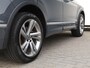 Volkswagen Tiguan 1.4 TSI eHybrid R-Line Business 245PK DSG | Led Matrix | Side assist | Keyless | Camera | Stoel/stuurverwarming | Navigatie