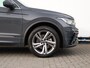 Volkswagen Tiguan 1.4 TSI eHybrid R-Line Business 245PK DSG | Led Matrix | Side assist | Keyless | Camera | Stoel/stuurverwarming | Navigatie