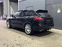 Porsche Cayenne 3.0 D | Schuif/kanteldak | Trekhaak | 21 Inch | Luchtvering | Vol-Leder