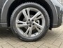 Volkswagen Taigo 1.0 TSI R-Line / App connect / Camera / Parkeersensoren V+A / CLimate controle /