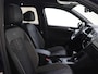 Volkswagen Tiguan Allspace 1.5 TSI R-Line Business+ | Panoramadak | Trekhaak | LED matrix verlichting | 3-zone airco | Dodehoek detectie | Keyless | Adaptieve cruise control |