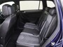 Volkswagen Tiguan Allspace 1.5 TSI R-Line Business+ | Panoramadak | Trekhaak | LED matrix verlichting | 3-zone airco | Dodehoek detectie | Keyless | Adaptieve cruise control |