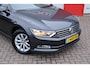 Volkswagen Passat Variant 1.4 TSI ACT Highline Automaat | ACC | Camera | Virtual Cockpit | Trekhaak |