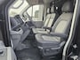 Volkswagen Crafter 35 2.0 TDI L3H2 177PK RWD Highline | 3500KG trekhgewicht | Cruise | App-connect | Navi | Stoelverwarming | Betimmering | Camera |