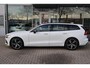 Volvo V60 B3 Momentum Advantage 163pk | Camera | Cruise | Climate | Navigatie | Carplay | Virtual |