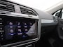 Volkswagen Tiguan 1.4 TSI eHybrid Life Business 245PK DSG SOH 87%, Pano-Schuifdak, Trekhaak, Achteruitrijcamera, Navi Discover Pro, Stoel-Stuurverwarming, Adaptieve Cruise Controle, Side Assist, Keyless, 17" LM Velgen