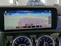 Mercedes-Benz A-klasse 180 Business Solution AMG | Panoramadak | Memory Seats | Ambiance Verlichting | Stoelverwarming | Camera | Navigatie | Apple Carplay | Keyless | Dodehoekdetectie | Cruise Control | DAB |