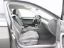 Volkswagen Passat Variant 1.5 TSi 150 Pk Automaat Business | Adaptive Cruise | Climate Control | Camera | Trekhaak | Navigatie | Stoelverwarming | 18 Inch