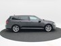 Volkswagen Passat Variant 1.5 TSi 150 Pk Automaat Business | Adaptive Cruise | Climate Control | Camera | Trekhaak | Navigatie | Stoelverwarming | 18 Inch
