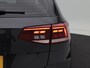 Volkswagen Passat Variant 1.5 TSi 150 Pk Automaat Business | Adaptive Cruise | Climate Control | Camera | Trekhaak | Navigatie | Stoelverwarming | 18 Inch