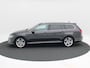 Volkswagen Passat Variant 1.5 TSi 150 Pk Automaat Business | Adaptive Cruise | Climate Control | Camera | Trekhaak | Navigatie | Stoelverwarming | 18 Inch