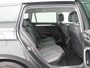 Volkswagen Passat Variant 1.5 TSi 150 Pk Automaat Business | Adaptive Cruise | Climate Control | Camera | Trekhaak | Navigatie | Stoelverwarming | 18 Inch
