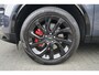 Land Rover Discovery Sport P270e PHEV Dynamic SE | Occasion Lease vanaf € 904 p/m | Voorstoelen / Achterbank verwarmd | Meridian Surround | Panoramadak |