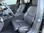 Volvo V60 T6 Plug-in hybrid AWD Ultra Dark / Gratis Lounge Pack twv € 3995 / Audio B&W / stoel ventilatie voor / 360 Camera /