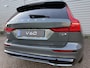 Volvo V60 T6 Plug-in hybrid AWD Ultra Dark / Gratis Lounge Pack twv € 3995 / Audio B&W / stoel ventilatie voor / 360 Camera /