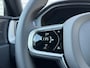 Volvo XC60 2.0 T6 Plug-in hybrid AWD Plus Black Edition / Nieuw uit voorraad / 21" Glossy Black / head-up display / elektrisch glazen panorama-dak /