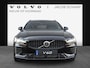 Volvo V60 2.0 T8 Plug-in hybrid AWD Ultra Perf. Ed. Dark / Nieuw uit voorraad / Head-up display / 19" Glossy Black Diamond / 360 Camera /