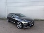 Volvo V60 2.0 T8 Plug-in hybrid AWD Ultra Perf. Ed. Dark / Nieuw uit voorraad / Head-up display / 19" Glossy Black Diamond / 360 Camera /