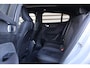 Volvo EC40 Single Motor Extended Range Plus 82 kWh | Memory stoelen | Pilot assist | Panoramadak