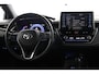 Toyota Corolla Touring Sports 2.0 Hybrid Style | Navi | Trekhaak | Cam | Stoelverwarming | 17'' LMV | ACC | ECC | Head up Display | DAB | 1e Eigenaar |