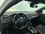 Skoda Superb Combi 1.4 TSI ACT Sportline Business | Automaat | Cruise control | Stoelverwarming | Camera | schuif kanteldak