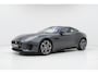 Jaguar F-Type 2.0T P300 R-Dynamic | Panodak | Meridian | Camera | Sportuitlaat | 19 inch |