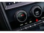 Jaguar F-Type 2.0T P300 R-Dynamic | Panodak | Meridian | Camera | Sportuitlaat | 19 inch |