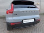 Volvo EX40 Single Motor Extended Range Ultra Black Ed. 82 kWh / panoramadak / Rondomzichtcamera / Harman/Kardon / Stuur- en stoelverwarming /