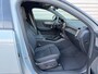Volvo EX40 Single Motor Extended Range Ultra Black Ed. 82 kWh / panoramadak / Rondomzichtcamera / Harman/Kardon / Stuur- en stoelverwarming /