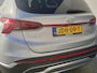 Hyundai Santa Fe 1.6 T-GDI PHEV Plug-in Premium Automaat / HUD / trekhaak 1.350 kg / Elektrische achterklep / Stuur-,Stoel en Achterbankverwarming / Adaptief CC / Stoelventilatie / Rondomzicht camera /