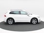 Volkswagen Tiguan 1.5 TSi 150 Pk Automaat R-Line | Adaptive Cruise | Climate Control | Navigatie | Camera | Carplay | 19 Inch | 17.821 Km!!