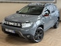 Dacia Duster 1.3 TCe 150 Extreme | Navi | 17" | Blindspot | 360 | Stoelverwarming | Cruise control | 100% Dealer onderhouden!