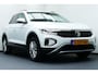Volkswagen T-Roc 1.0 TSI Life. Face Lift. Carplay/Android Navi, Adap Cruise, StoelVerw, Led Koplampen, 16"LMV