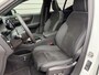 Volvo XC40 Recharge Ultimate 70 kWh / 20" Velgen / Luxe bekleding / Trekhaak / Kantel/schuifdak /