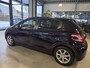 Peugeot 208 1.2 PureTech Style * Weinig kilometers !*Navigatie/telefoon.