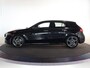 Mercedes-Benz A-klasse 180 Star Edition AMG Line | Night | Achteruitrijcamera | Led koplampen | Stoelverwarming | Getint glas |