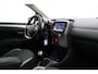 Toyota Aygo 1.0 VVT-i x-joy | Apple Carplay / Android Auto | Clima | Camera | 15 inch | Bluetooth | Privacy glas