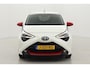 Toyota Aygo 1.0 VVT-i x-joy | Apple Carplay / Android Auto | Clima | Camera | 15 inch | Bluetooth | Privacy glas