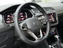 Volkswagen Tiguan 1.5 eTSI R-Line Edition l Pano l Harman Kardon l Stoelverwarming l Adpt Cruise l Black Pakket