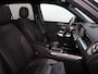 Mercedes-Benz GLB 180 Business Solution AMG | Panoramaschuifdak | Premium Plus | Trekhaak | Verschuifbare Bank | Winterpakket |