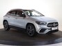 Mercedes-Benz GLA 250e Business Solution AMG | Trekhaak | Panoramaschuifdak | 360 Camera | Dodehoekassistent |