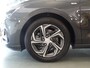 Hyundai i30 1.0 T-GDi MHEV Comfort Smart hybride, Navigatie, Achteruitrijcamera, Clima controle, Cruise controle, Elek ramen V/A, Apple Carplay, Pdc achter, Lm velgen 16'', Nederlandse auto!! Bovag afleverpakket 695,-