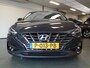 Hyundai i30 1.0 T-GDi MHEV Comfort Smart hybride, Navigatie, Achteruitrijcamera, Clima controle, Cruise controle, Elek ramen V/A, Apple Carplay, Pdc achter, Lm velgen 16'', Nederlandse auto!! Bovag afleverpakket 695,-
