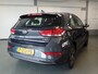 Hyundai i30 1.0 T-GDi MHEV Comfort Smart hybride, Navigatie, Achteruitrijcamera, Clima controle, Cruise controle, Elek ramen V/A, Apple Carplay, Pdc achter, Lm velgen 16'', Nederlandse auto!! Bovag afleverpakket 695,-