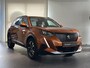 Peugeot 2008 1.2 PureTech Allure | Camera | Trekhaak | Climate control | Apple Carplay/Android Auto