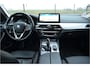 BMW 5-Serie Touring 530e Leer | Head Up | Stuur-Stoelverw v+a | Adapt Cr | Sfeerverl.| Dealer onderhouden!